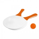 Set de tennis pour la plage composé de 2 raquettes en bois et 1 balle couleur orange troisième vue