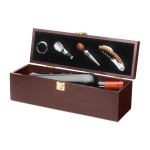 Coffret à vin en bois personnalisé avec 4 accessoires Classic couleur bois