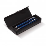 Ensemble d'un stylo roller avec capuchon et un autre rotatif couleur bleu foncé