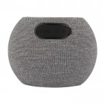 Enceinte et chargeur portable rond et compact en RPET et bambou couleur gris quatrière vue