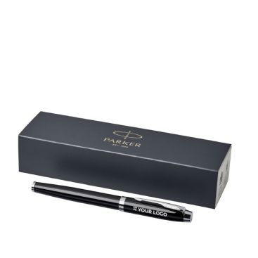 Stylo plume avec des finitions métalliques avec zone d'impression