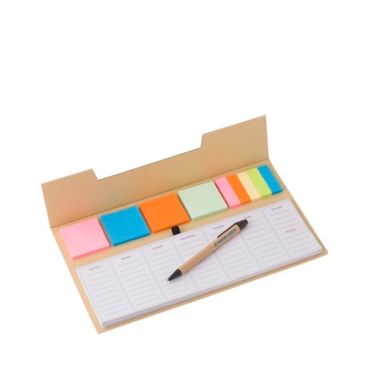 Ensemble avec bloc-notes, post-it et stylo avec zone d'impression