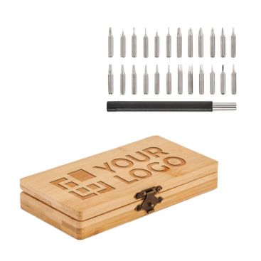 Jeu de 24 tournevis dans un coffret en bambou couleur bois